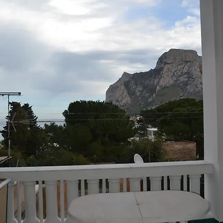 Casa *